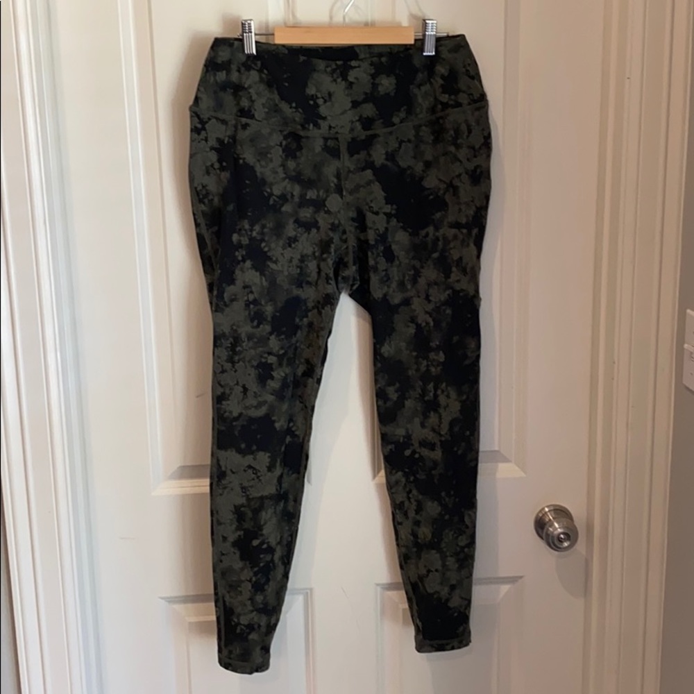 Torrid Green Marble Active Leggings